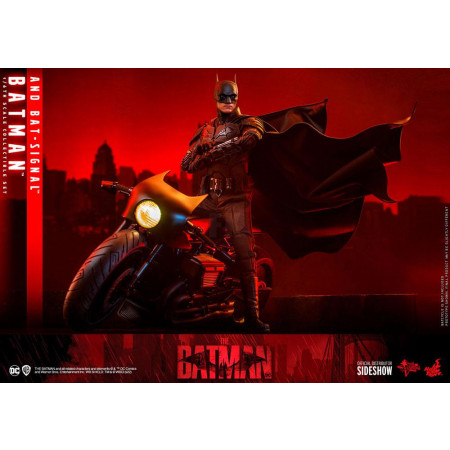 The Batman Movie Masterpiece akčná figúrka 1/6 Batman with Bat-Signal 31 cm